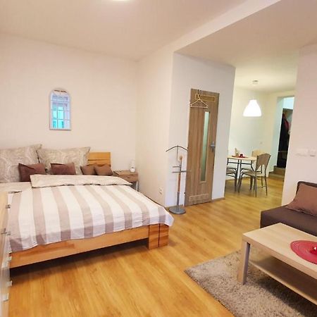 Apartman U Moravy Olomouc Exteriör bild